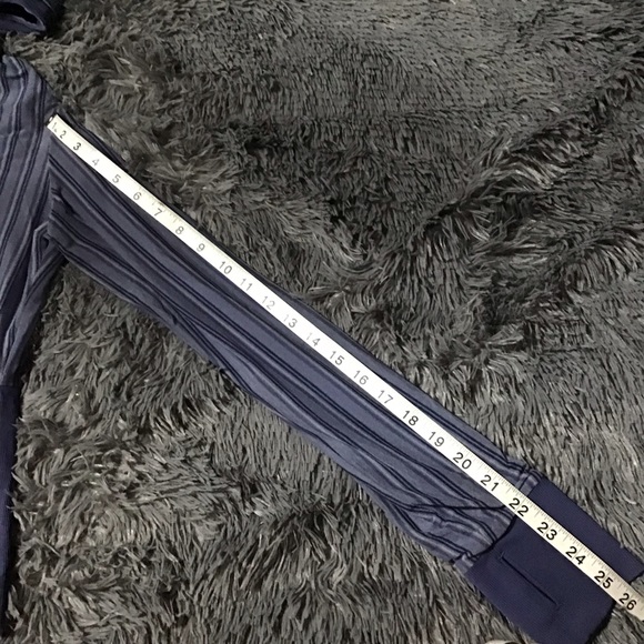 2 Lululemon EUC Hoodie Lot: Purple & Blue Stripe Sz 6. - Picture 15 of 15